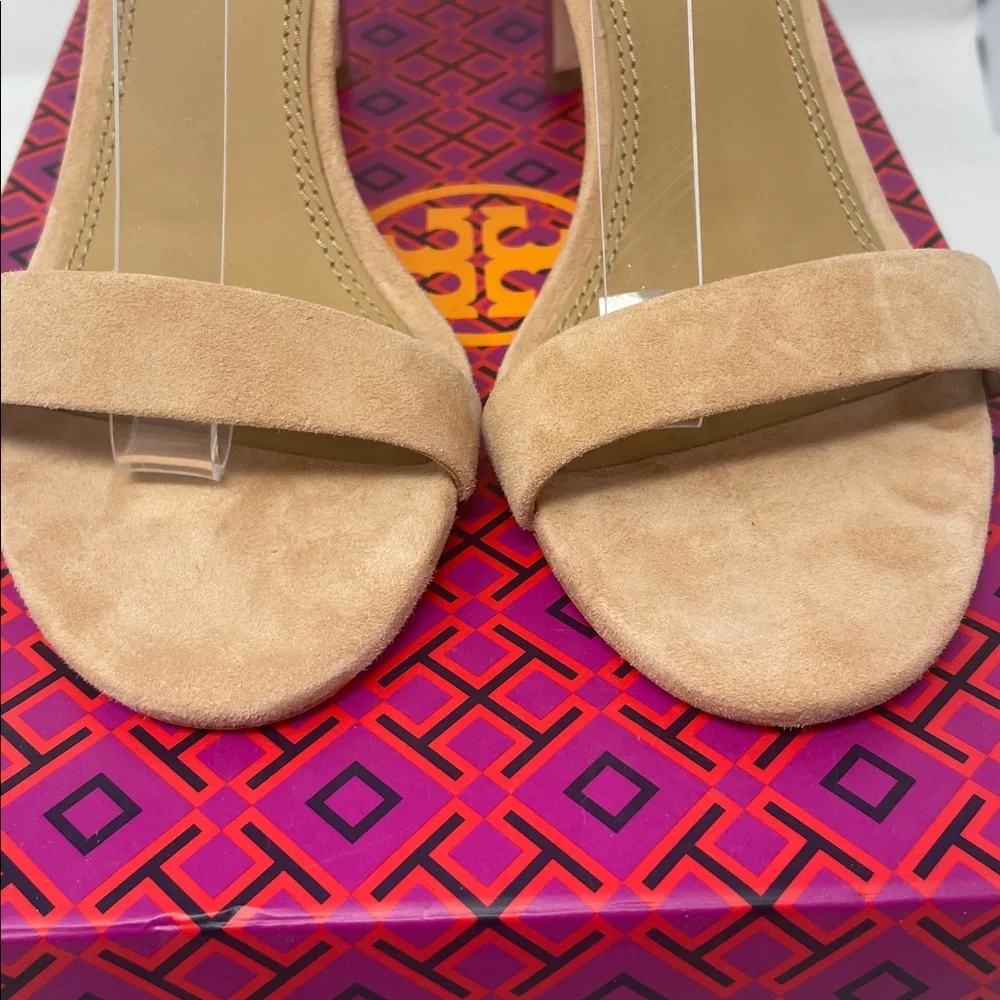 Tory Burch tory burch
